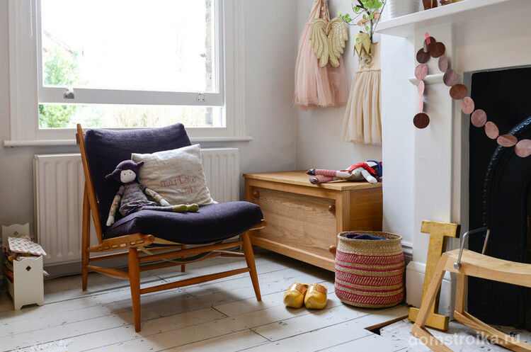 Простой декор, так любимый в скандинавском дизайне, - добавит детской комнате уюта и тепла