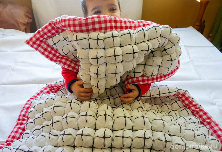 Одеяло бомбон (85+ фото): уютные идеи своими руками и пошаговый мастер-класс