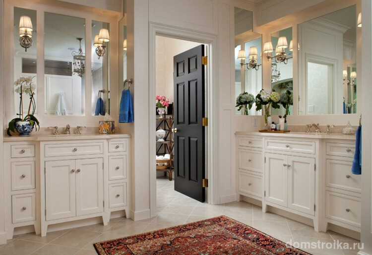 Темные двери как цветовой акцент в ванной в стиле модерн