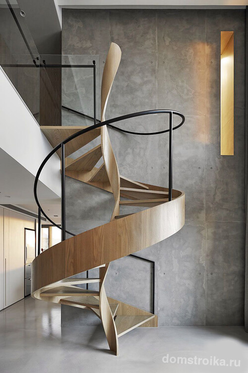 Лестница должна гармонично и естественно вписываясь в общую стилистическую концепцию помещения