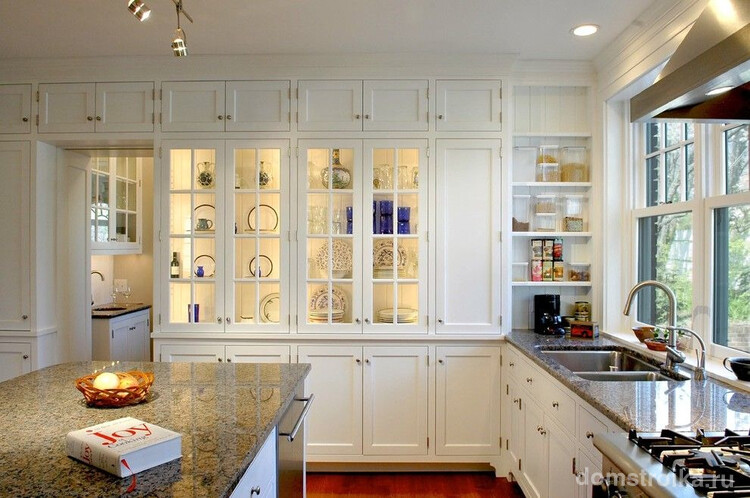 Вы можете акцентировать внимание на любом элементе дизайна на Вашей кухне