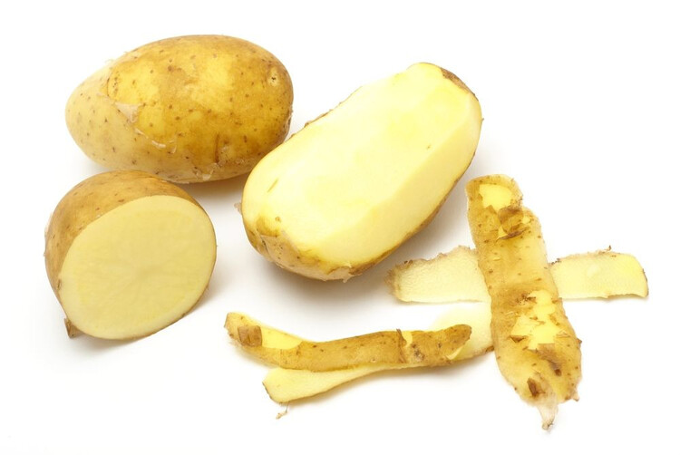 Картофельная кожура - экологический способ очистки чайника