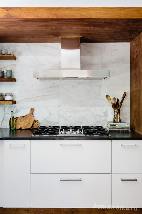 Столешница представляет собой горизонтальную рабочую поверхность и является практически незаменимым элементом интерьера кухни