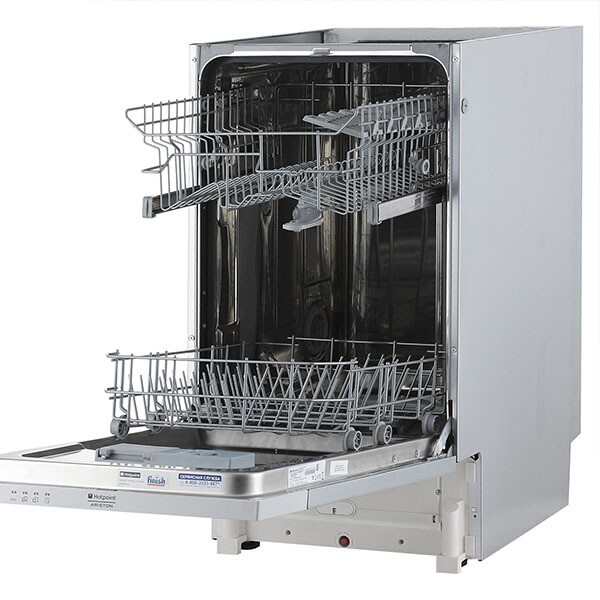Рейтинг встроенных посудомоечных машин 45 см. Hotpoint Ariston LSTB 4B00