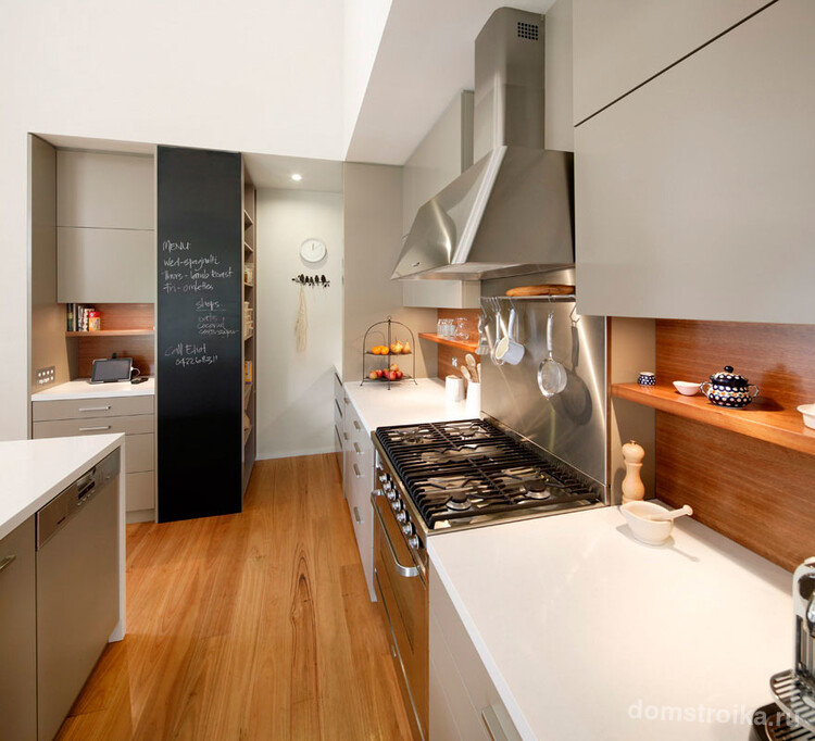 Современный стиль для кухни - это простота форм, прямые линии и конечно же белый цвет столешницы