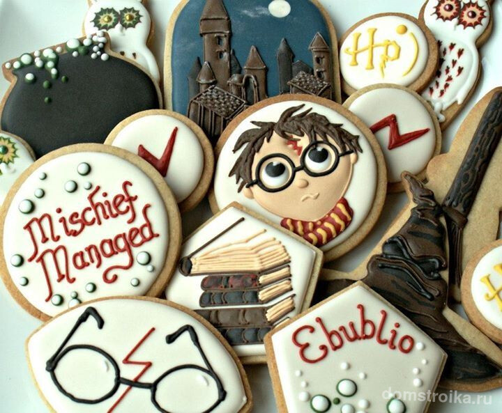 Имбирное печенье с тематическим изображением в стиле Гарри Поттера