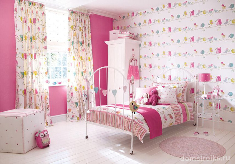 Фото 2 - Розовый цвет наиболее часто используется в детской комнате для девочки