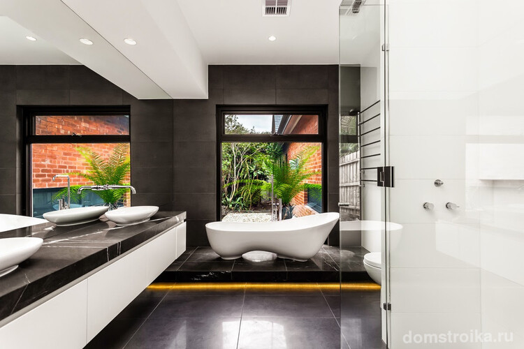 Фото 3 - Черно-белая ванная создает ощущение гармонии