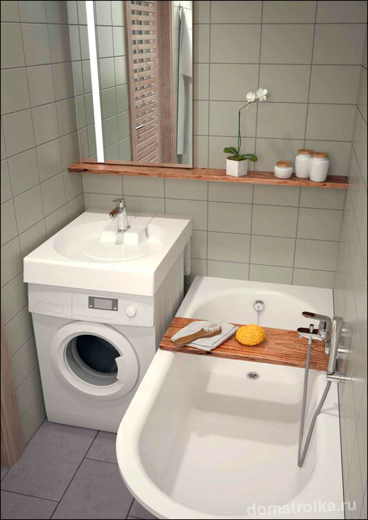Удобное расположение умывальника над стиральной машиной в небольшой ванной комнате