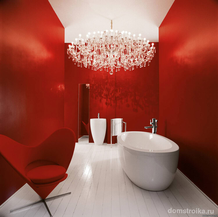 Красно - белая ванная комната