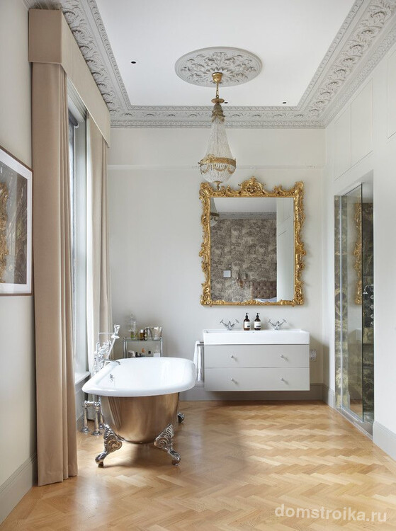 Чугунная ванна прекрасно подойдет для интерьера классического стиля