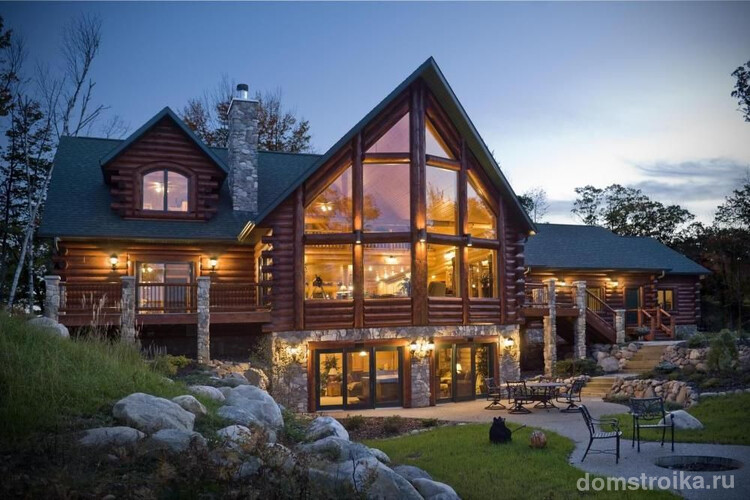 Великолепный деревянный дом с панорамными окнами