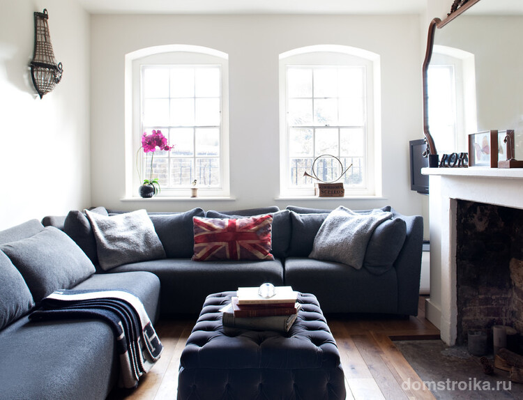 Угловой диван станет отличным решением для небольшого помещения, ведь он призван сэкономить драгоценные метры пространства