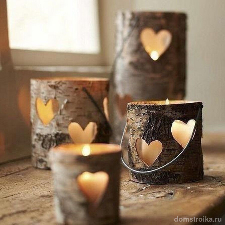 "Теплый" деревянный подсвечник с окошками в виде сердец - отличный подарок для любимого человека