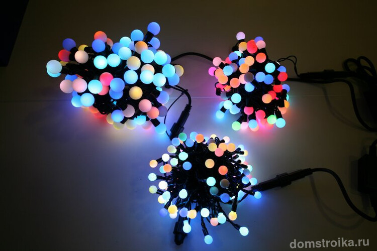 Гирлянда в виде разноцветных LED шариков