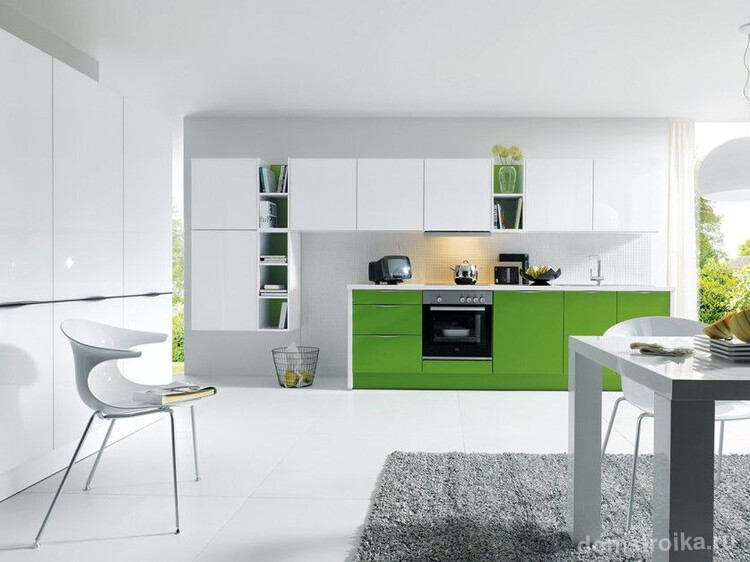 Современная стильная кухня в бело-зеленом оформлении