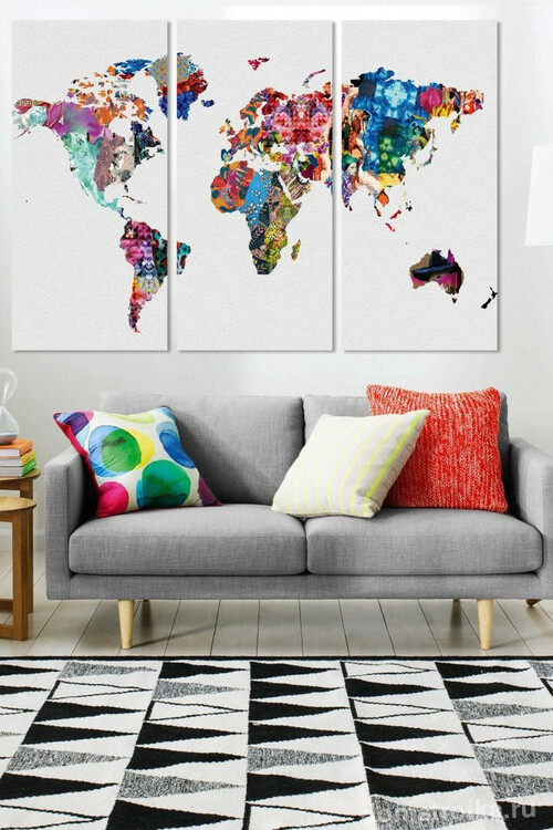 Яркая модульная картина с изображением карты мира