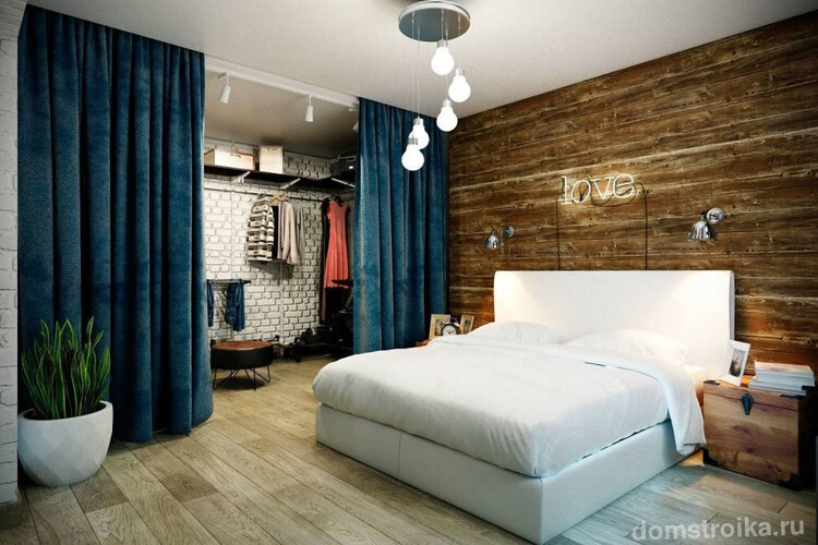 Имитация бруса в современной спальне