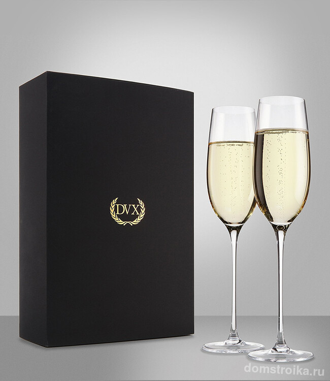 Фирменные роскошные фужеры для шампанского, классический вариант - без излишеств