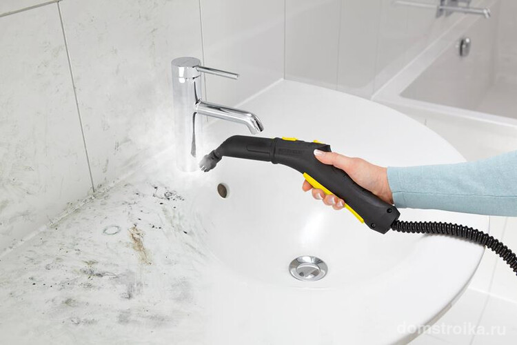 Пароочиститель помогает подддерживать идеальную гигиену ванной комнаты. При высоких температурах споры грибка и бактерии погибают