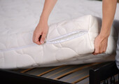 Как правильно выбрать ортопедический матрас для кровати? Советы ортопедов и неврологов