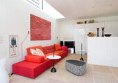 Дизайн кухни площадью 15 кв. метров с диваном: рекомендации дизайнеров и стильные идеи планировки