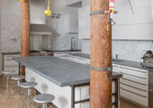 Дизайн совмещенной кухни-гостиной с барной стойкой: выбор планировки, стили и 70+ идей для вдохновения