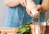Ручная мельница для перца: незаменимый аксессуар для кулинара и как выбрать его правильно?
