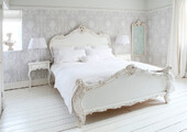 Французская кровать: трендовые модели и 80 утонченных интерьерных идей для спальни