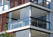 Остекление балконов и лоджий алюминиевым профилем (54 фото): отзывы, плюсы и минусы